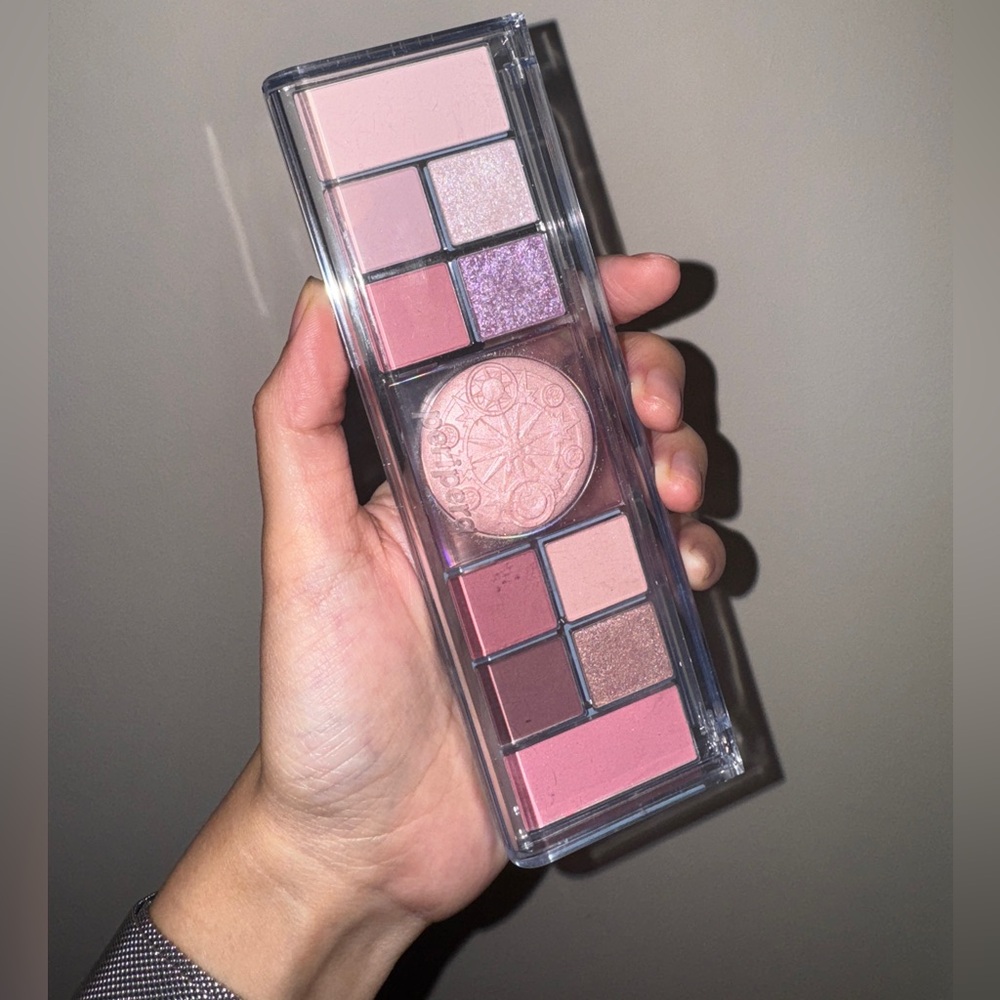 Peripera Limited Edition Eyeshadow, Highlighter, Blush Palette - Clear winter